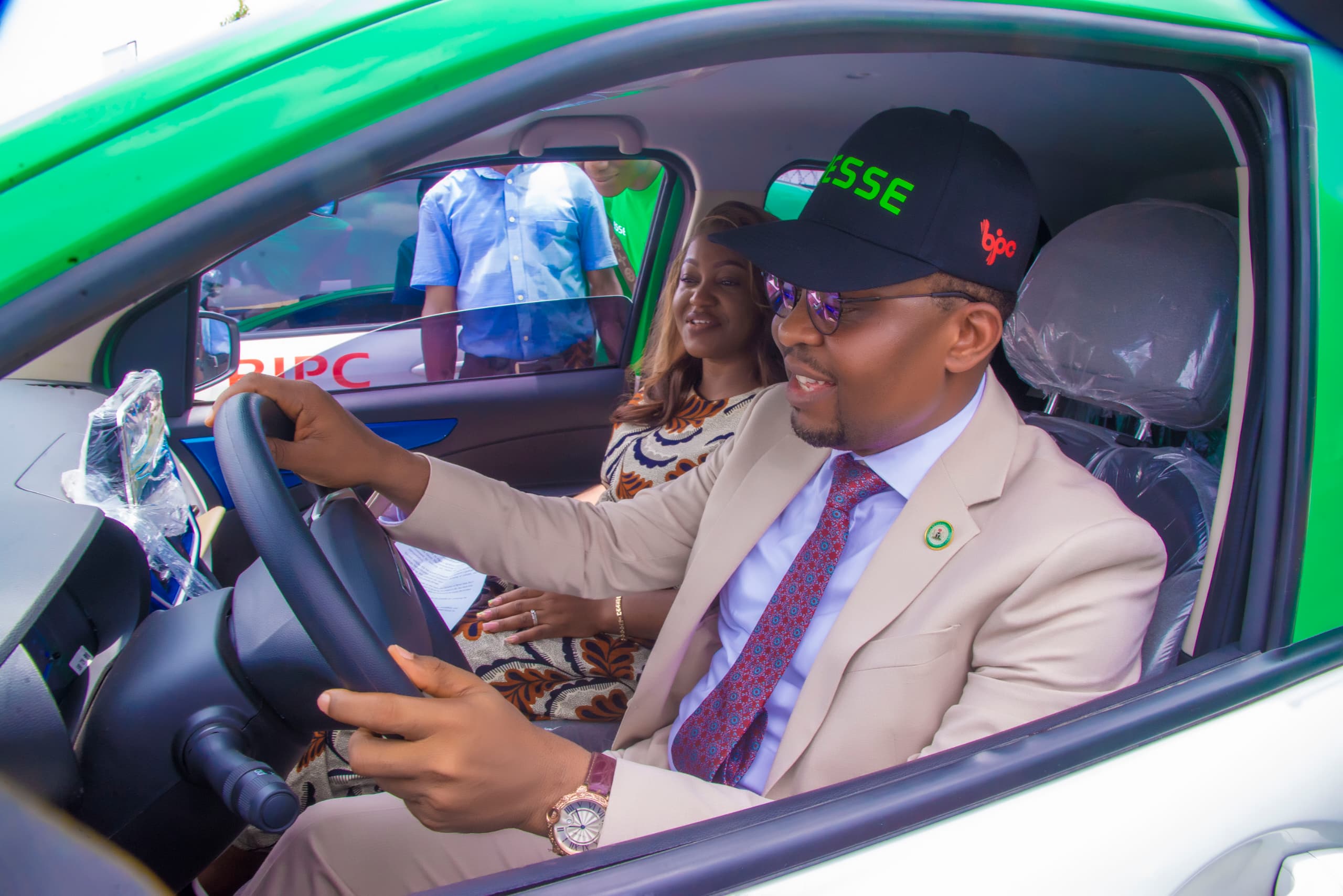 BIPC LAUNCHES GREEN WHEELS TAXI, TARGETS 1,500 JOBS