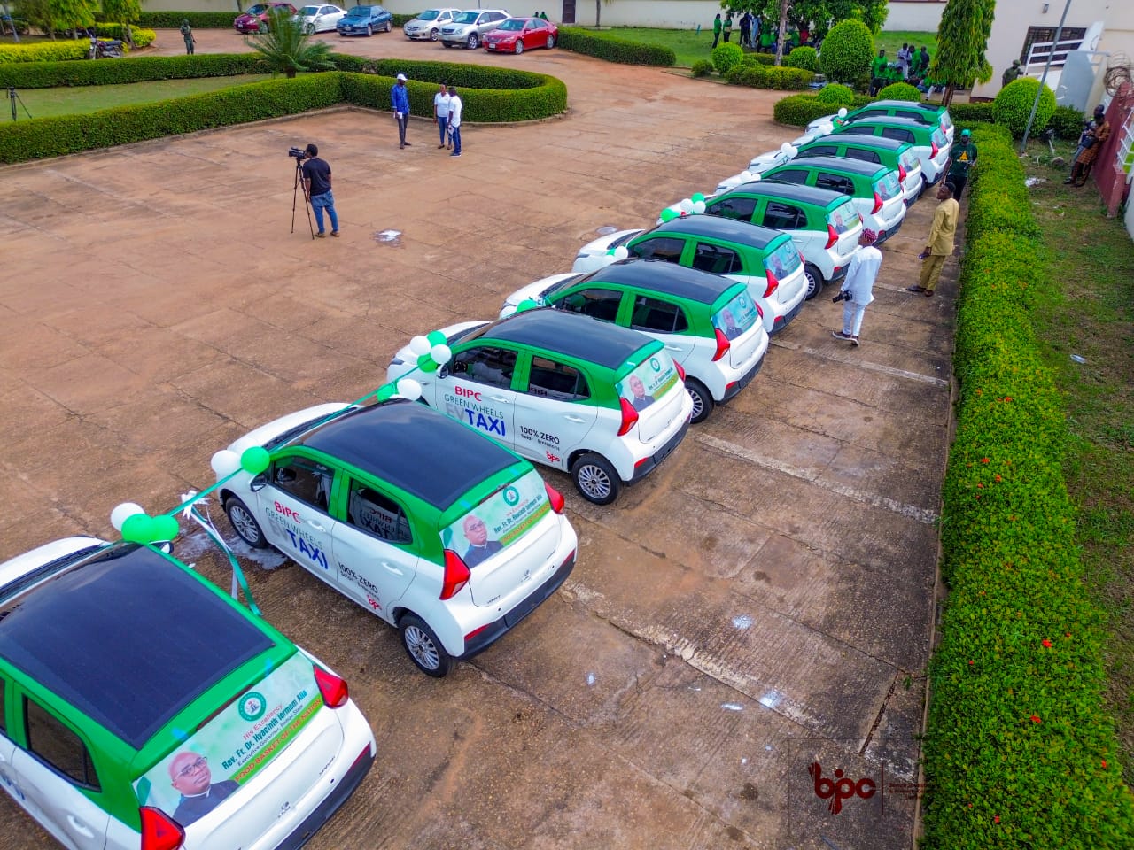 BIPC LAUNCHES GREEN WHEELS TAXI, TARGETS 1,500 JOBS